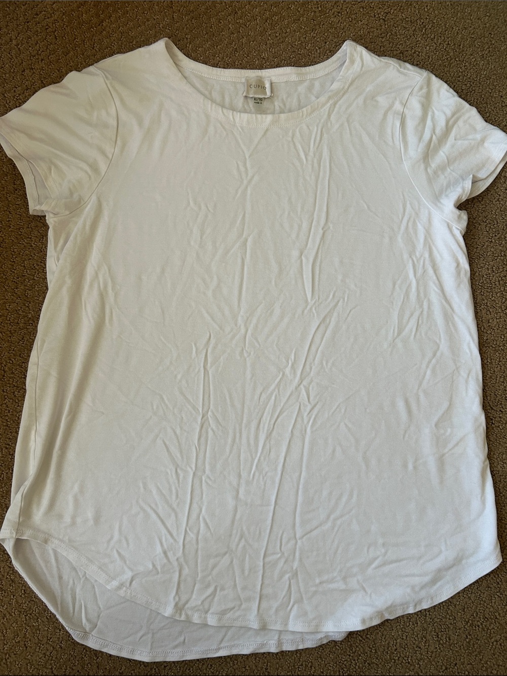 Cupio White Relaxed Short Sleeve Crewneck Tee